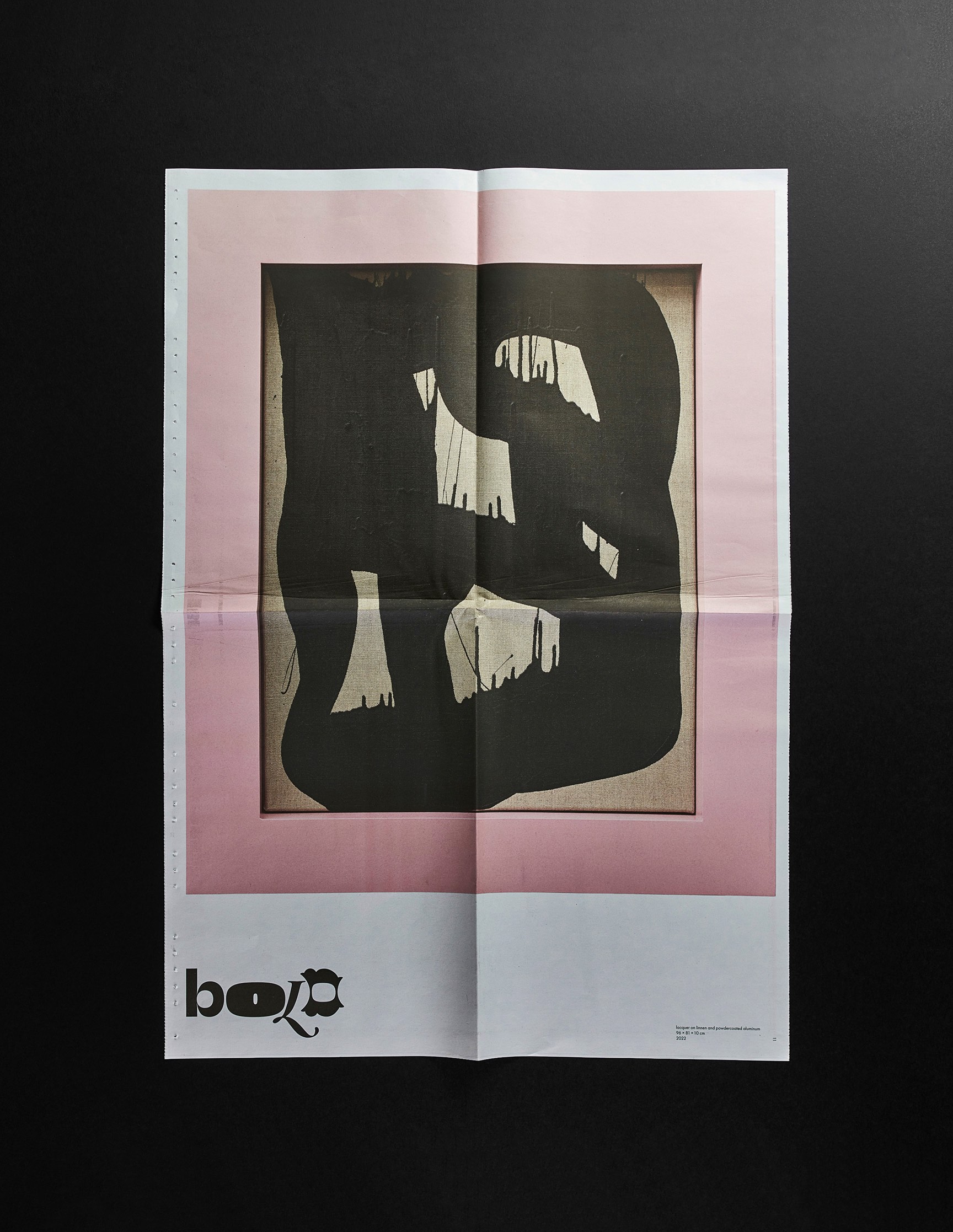 Zeitungsseite des Ausstellungskatalogs als großformatiges Poster von Gary Schlingheider – Editorial Design mit typografischer und bildlicher Vielfalt umgesetzt als Zeitung, Design und Konzept von Neue Identität, Bielefeld.