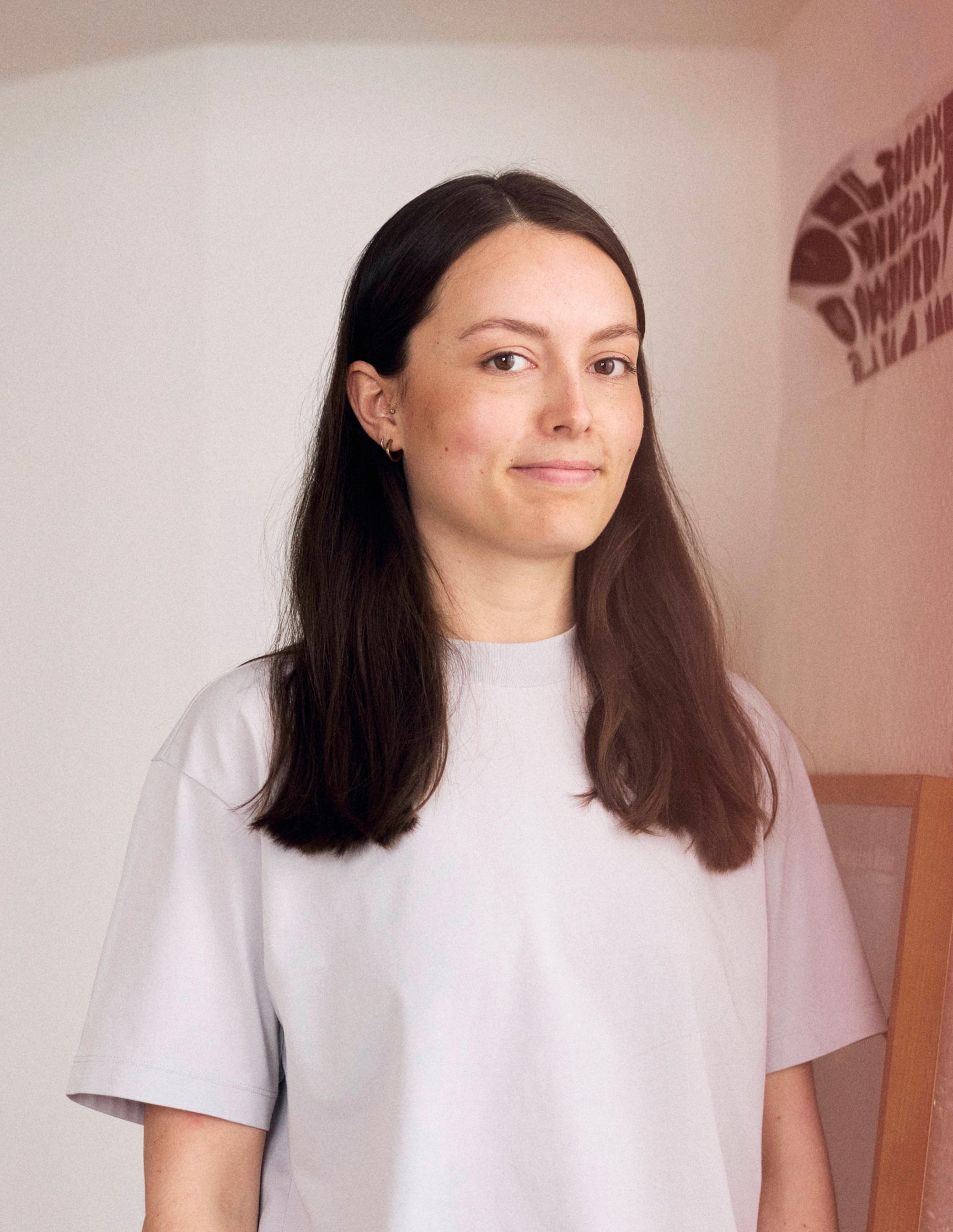 Lena – Mitarbeiterin der Designagentur Neue Identität. Corporate Identity und Kommunikationsdesign.
