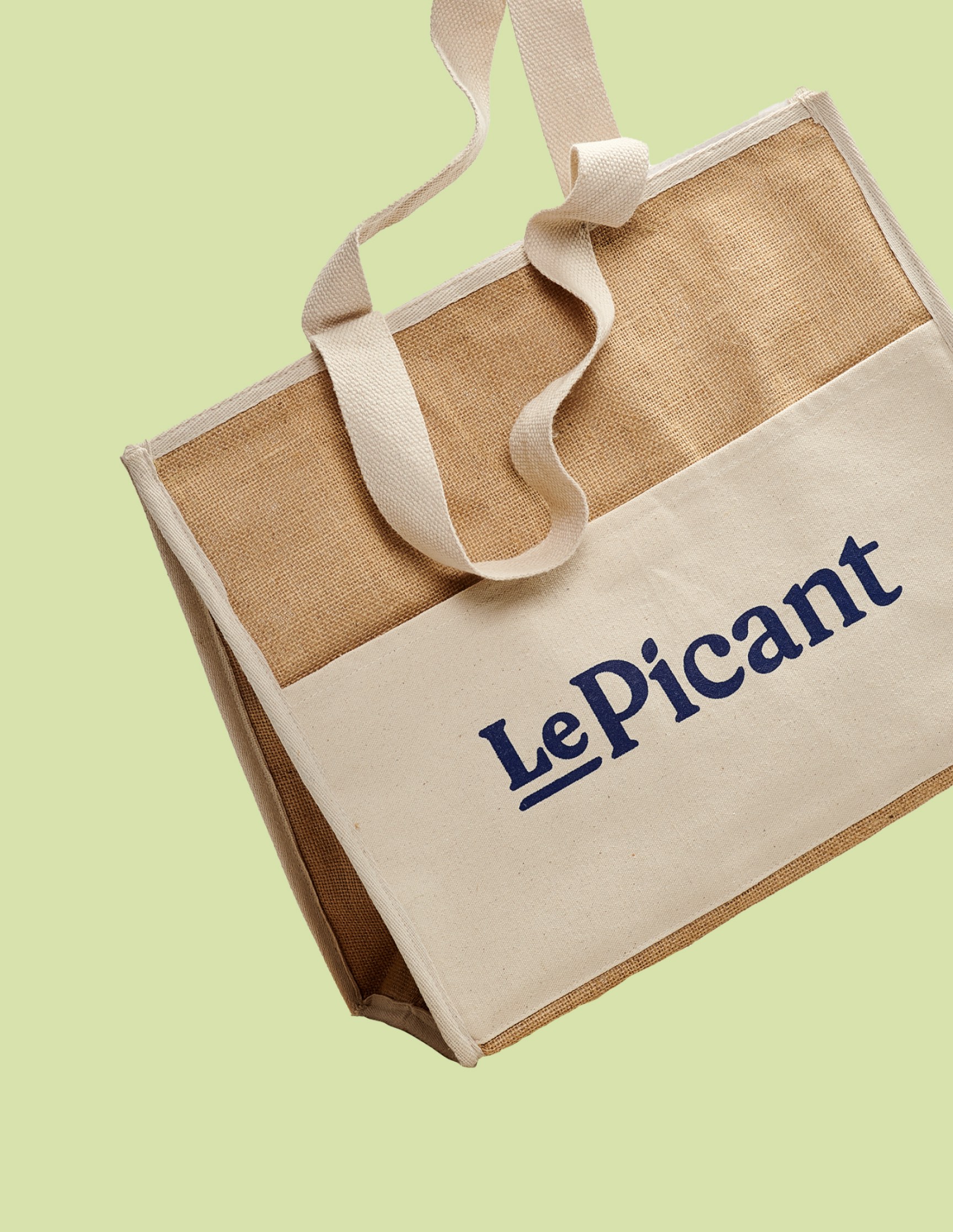 Kühltasche mit LePicant-Logo – Branding und Verpackungsdesign für Feinkostmarke von Neue Identität, einer Designagentur aus Bielefeld.
