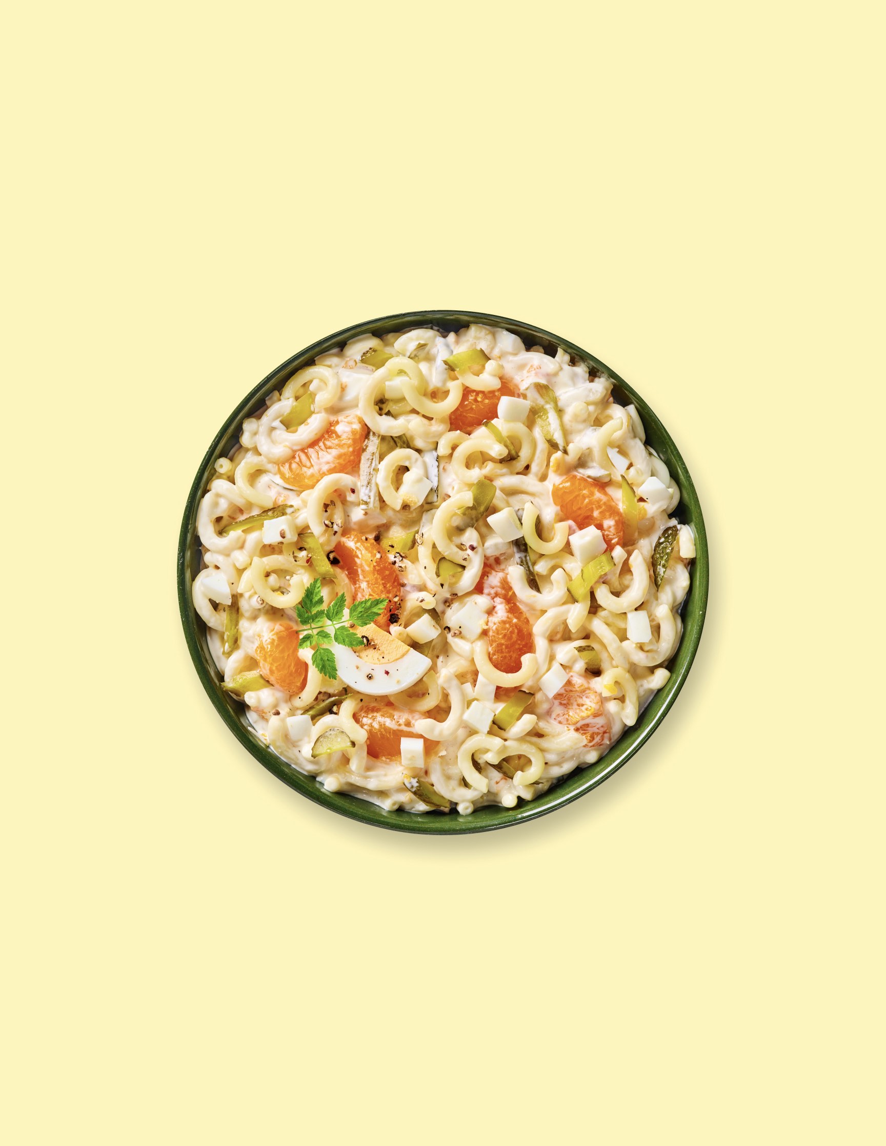 Frischer Nudelsalat mit Mandarinen und Ei – Produktvisualisierung für LePicant Feinkostmarke, gestaltet von Neue Identität Bielefeld.