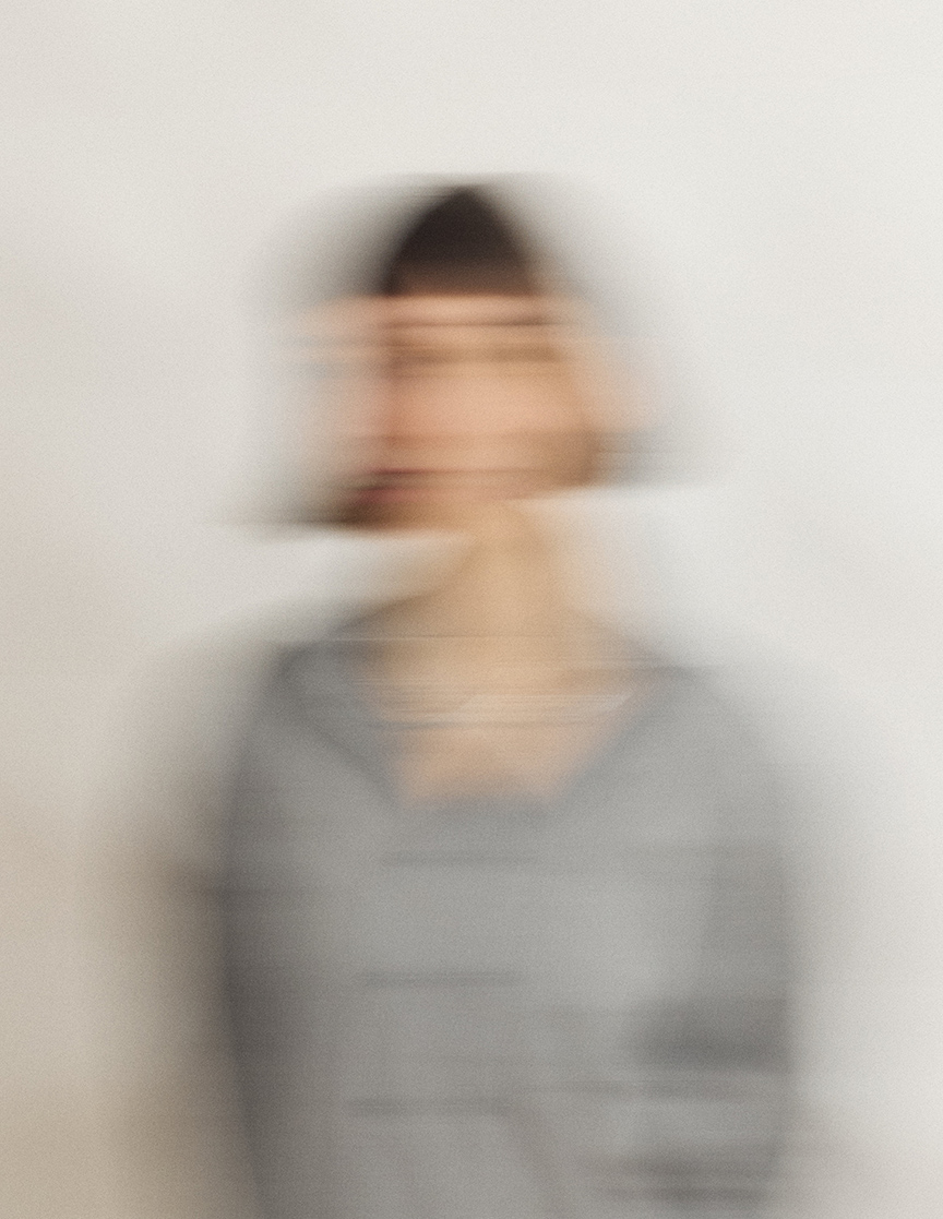 Sarah – Mitarbeiterin der Designagentur Neue Identität. Corporate Identity und Kommunikationsdesign.